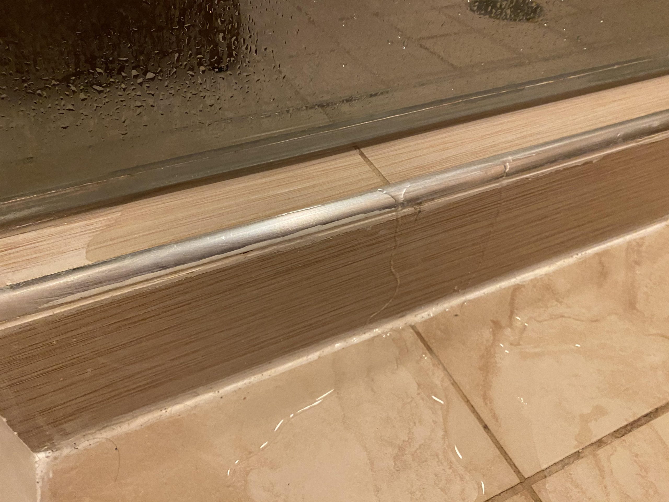 Do Frameless Shower Doors Leak
