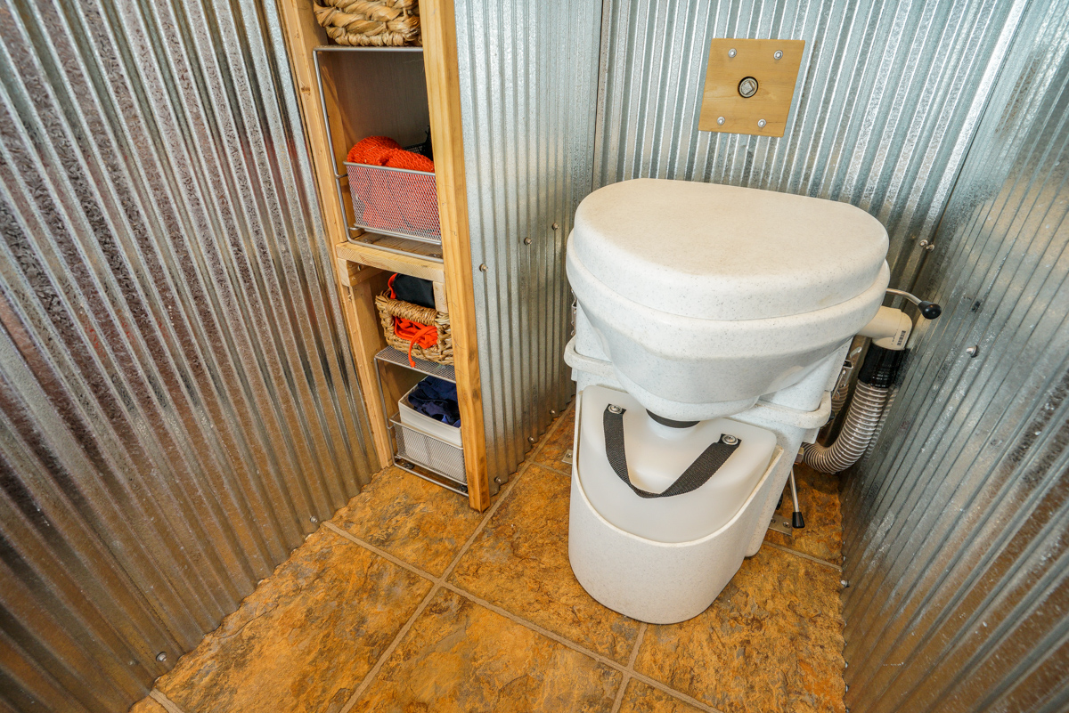 Best Composting Toilets for Tiny Houses